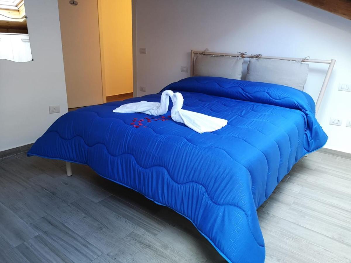 Cuore Partenopeo B&B Napoli Eksteriør billede