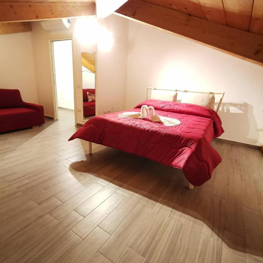 Cuore Partenopeo B&B Napoli Eksteriør billede