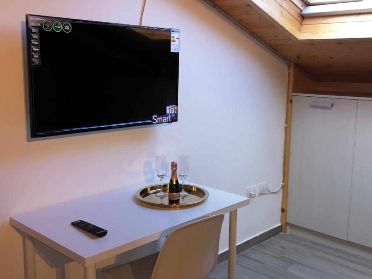 Cuore Partenopeo B&B Napoli Eksteriør billede